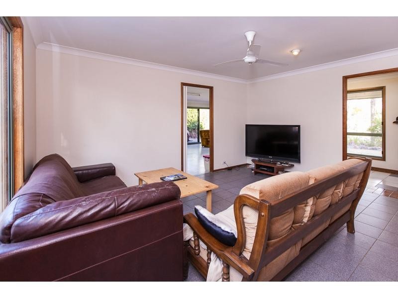 1 Stuart Court, Parkhurst QLD 4702