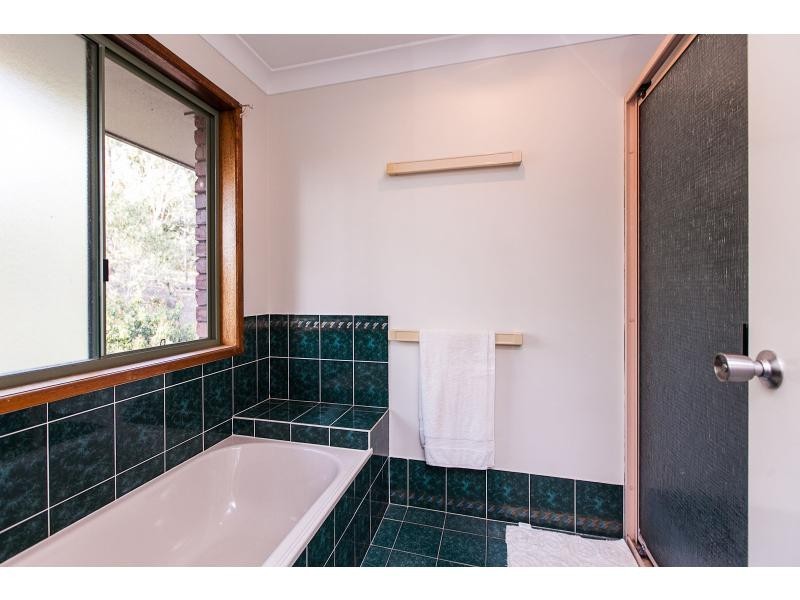 1 Stuart Court, Parkhurst QLD 4702