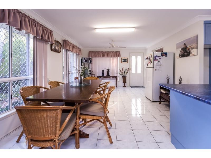10 Brady Close, Glenlee QLD 4711
