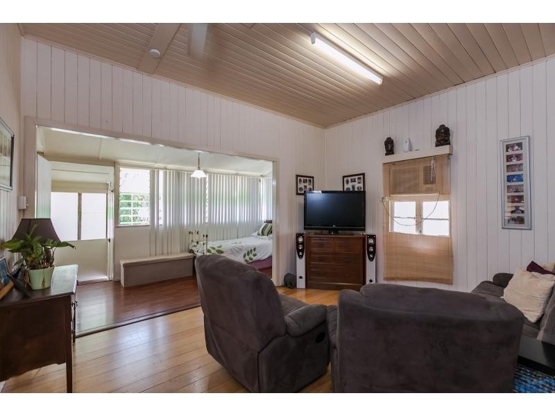 28 Brighton Street, Berserker QLD 4701