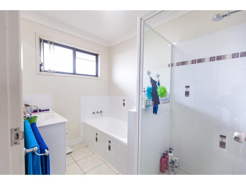 20 Seonaid Place, Gracemere QLD 4702