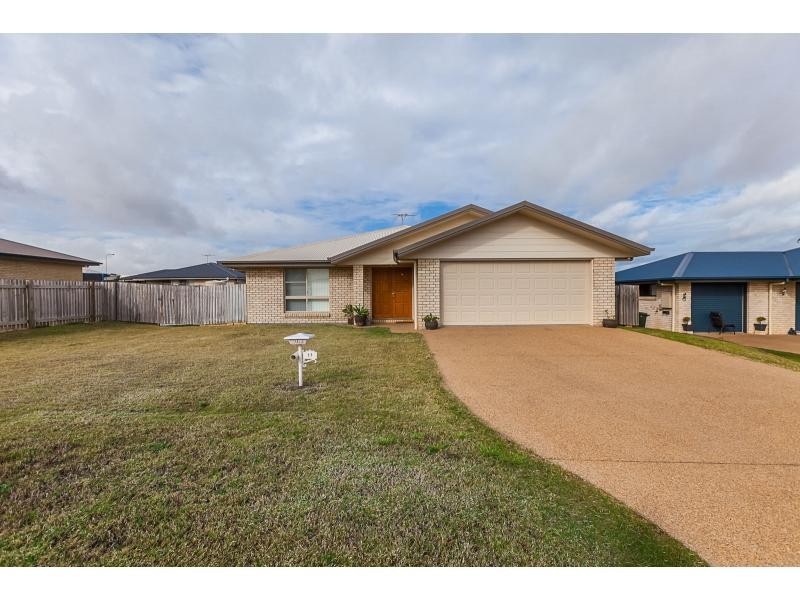 11 Emery Street, Gracemere QLD 4702