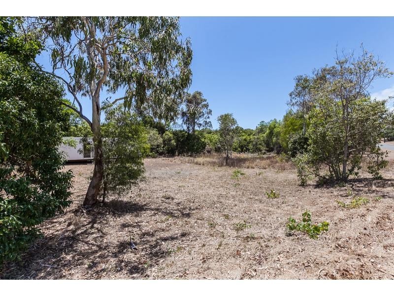 L230 Schnapper Drive, Stanage QLD 4702