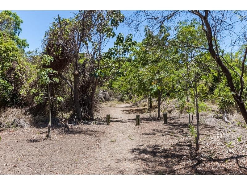 L230 Schnapper Drive, Stanage QLD 4702