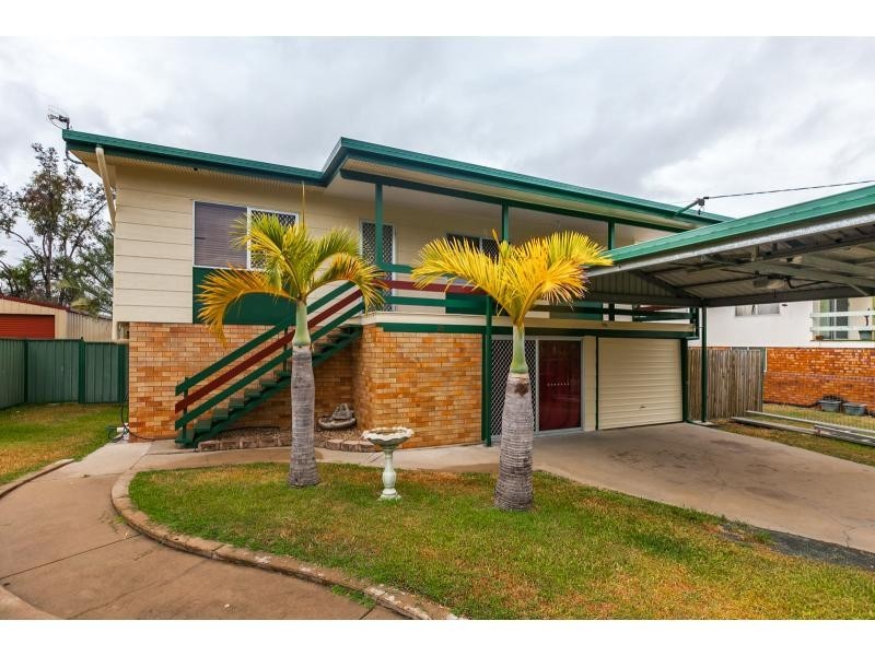 25 Locke Street, Kawana QLD 4701