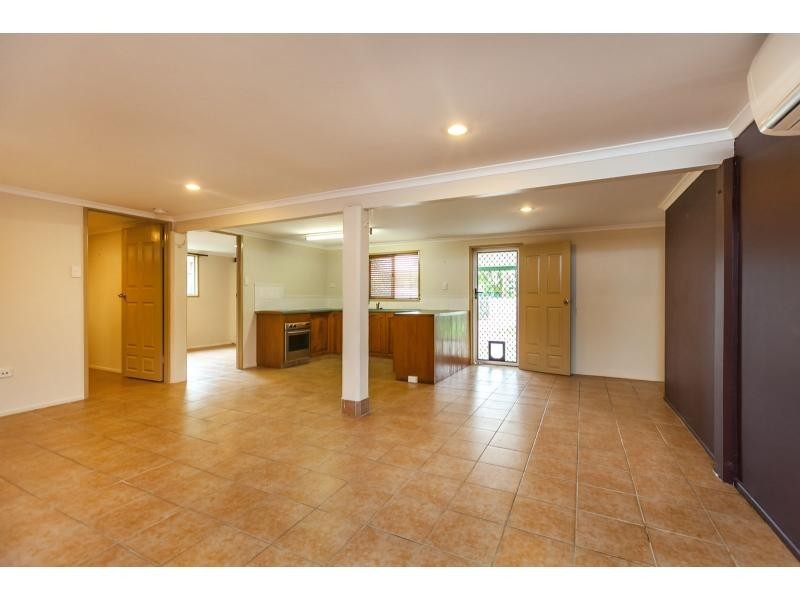 25 Locke Street, Kawana QLD 4701