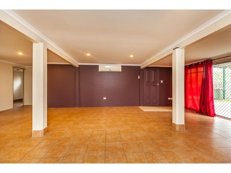 25 Locke Street, Kawana QLD 4701