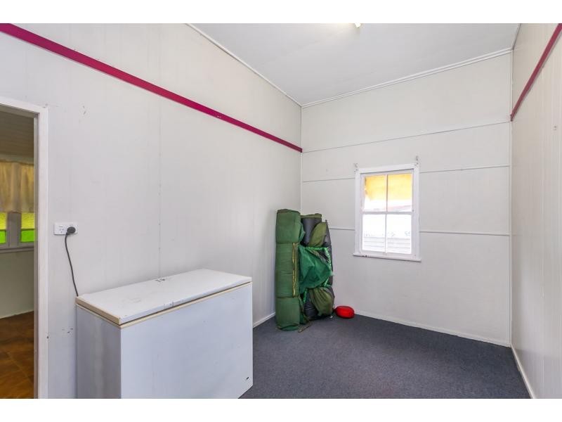 312 East Street, Depot Hill QLD 4700
