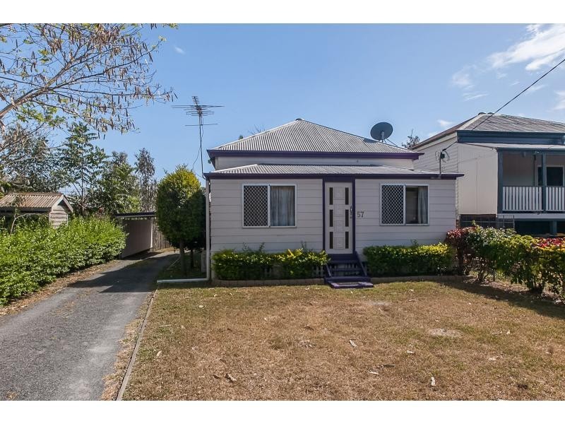 57 Lakes Creek Road, Berserker QLD 4701