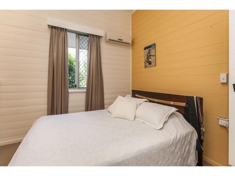 57 Lakes Creek Road, Berserker QLD 4701