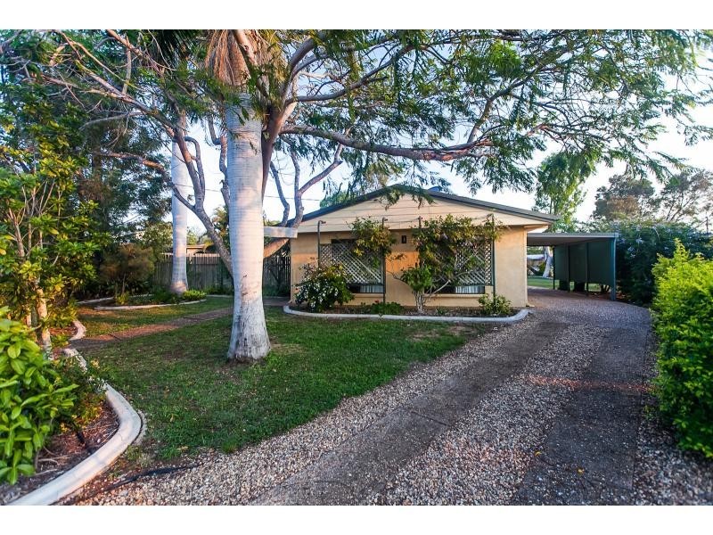 1 Charles Crescent, Gracemere QLD 4702