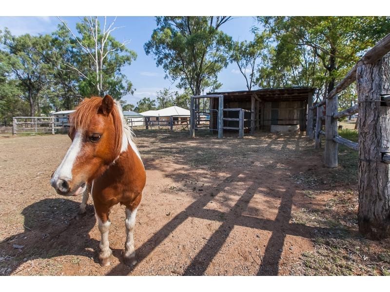 30 West Street, Gracemere QLD 4702