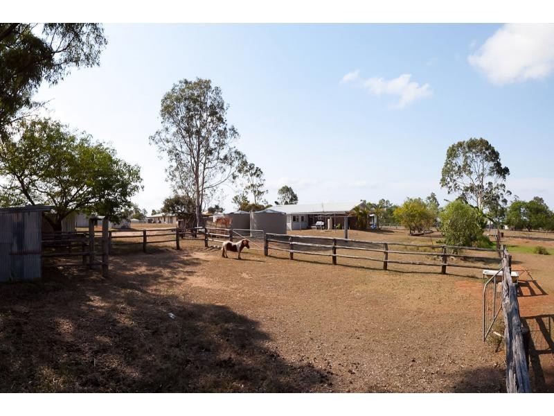30 West Street, Gracemere QLD 4702