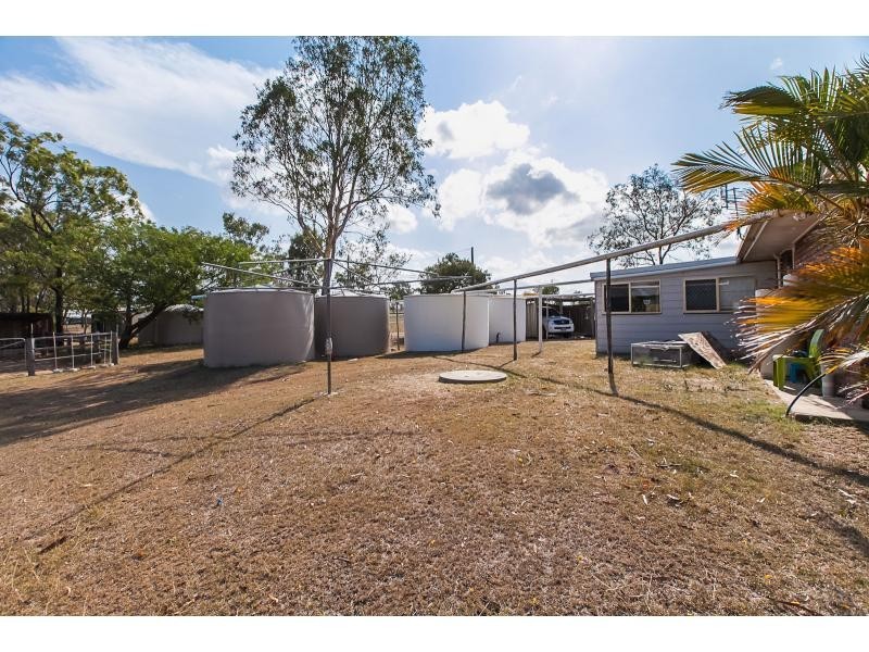30 West Street, Gracemere QLD 4702