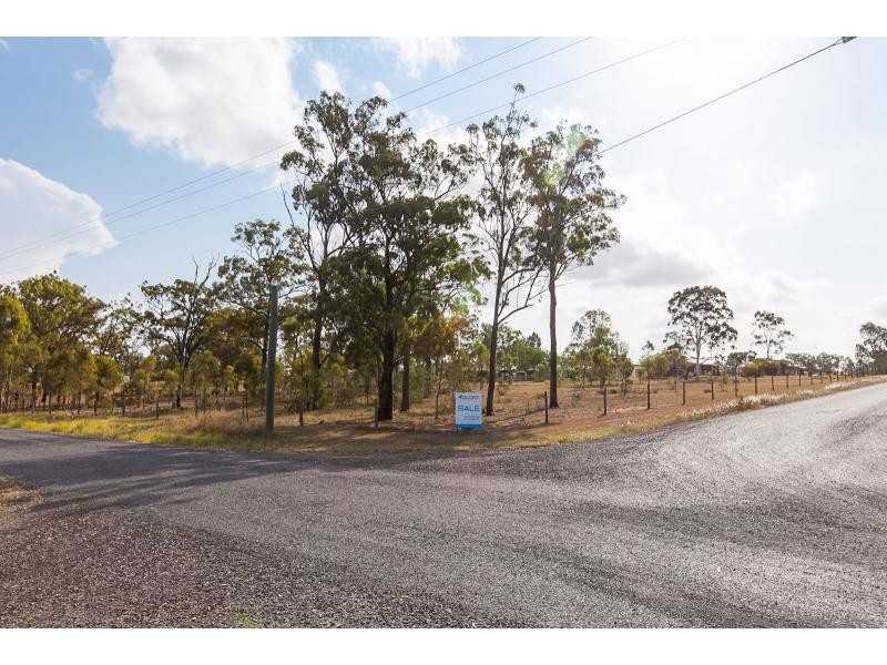 30 West Street, Gracemere QLD 4702