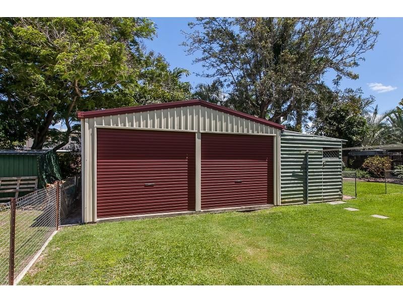 16 Elwing Street, Kawana QLD 4701