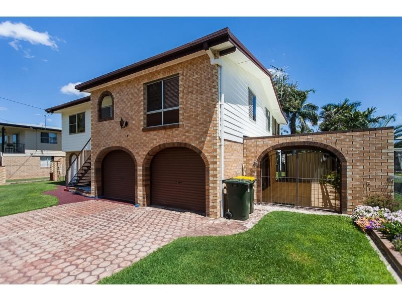 16 Elwing Street, Kawana QLD 4701