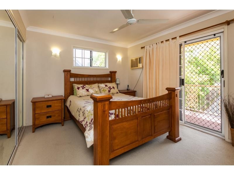 16 Hutcheon Street, Kawana QLD 4701