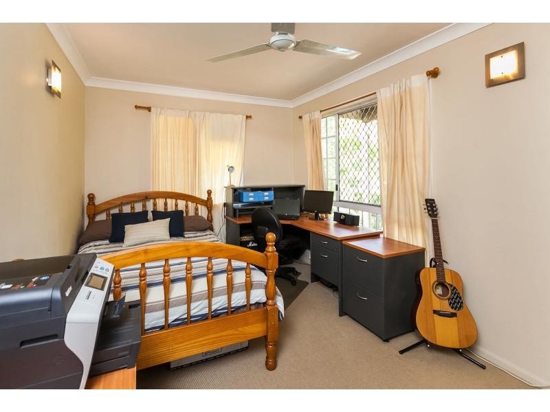 16 Hutcheon Street, Kawana QLD 4701