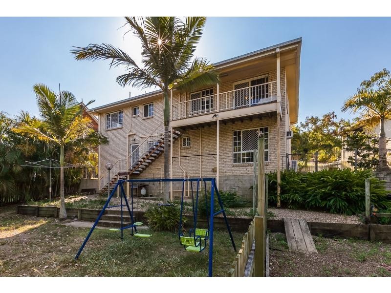 16 Hutcheon Street, Kawana QLD 4701