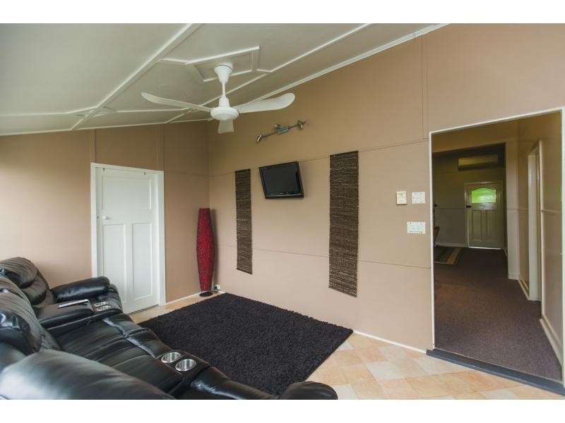 39 Hardacre Street, Wandal QLD 4700