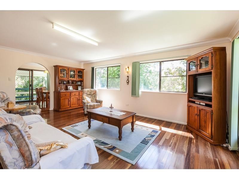 26 Steiners Road, The Caves QLD 4702