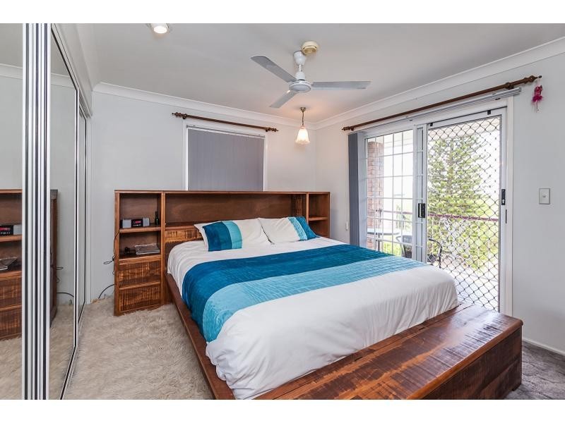 326 Bloxsom Street, Koongal QLD 4701