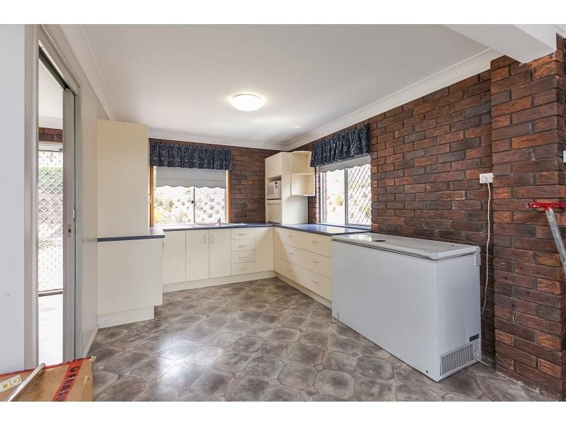 326 Bloxsom Street, Koongal QLD 4701