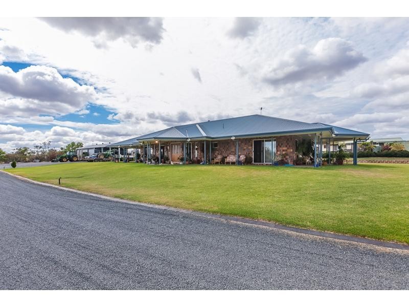 35 Windsor Street, Gracemere QLD 4702