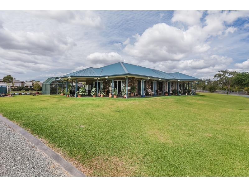 35 Windsor Street, Gracemere QLD 4702