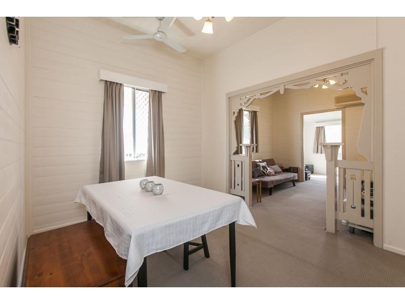 57 Lakes Creek Road, Berserker QLD 4701