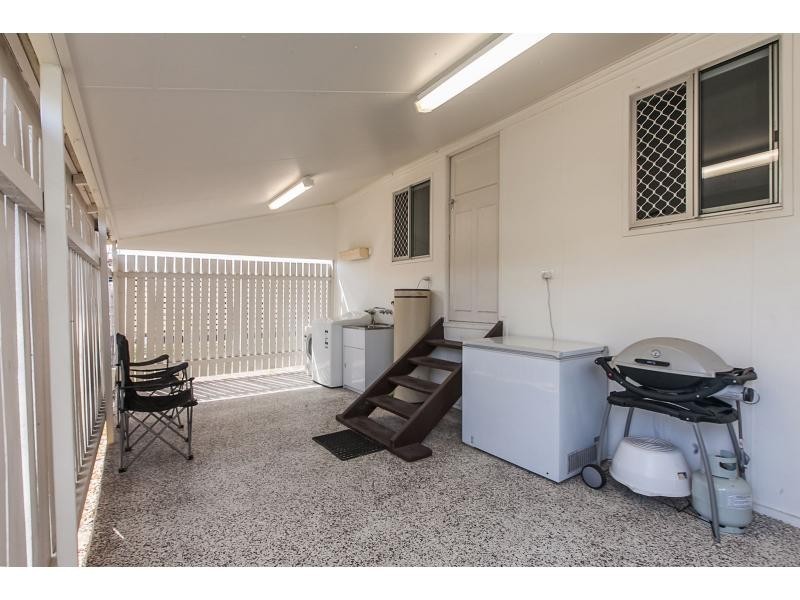 57 Lakes Creek Road, Berserker QLD 4701