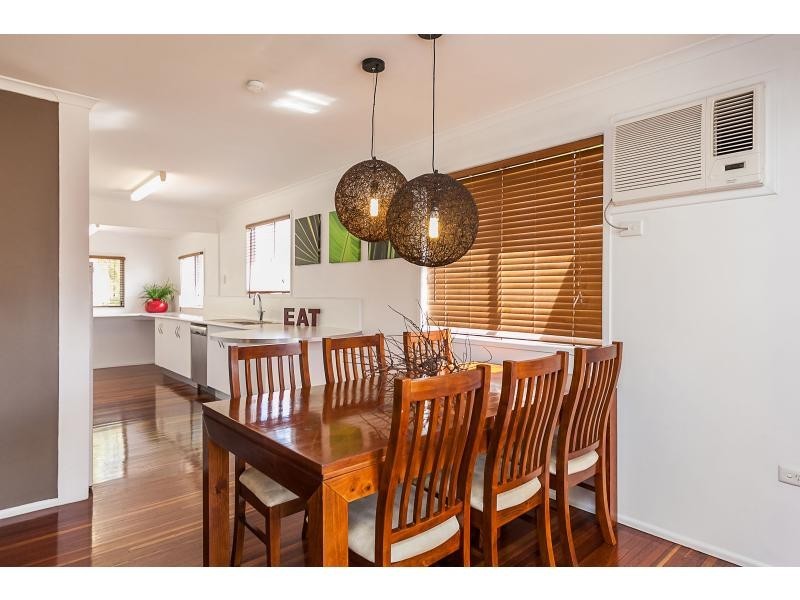 32 Locke Street, Kawana QLD 4701