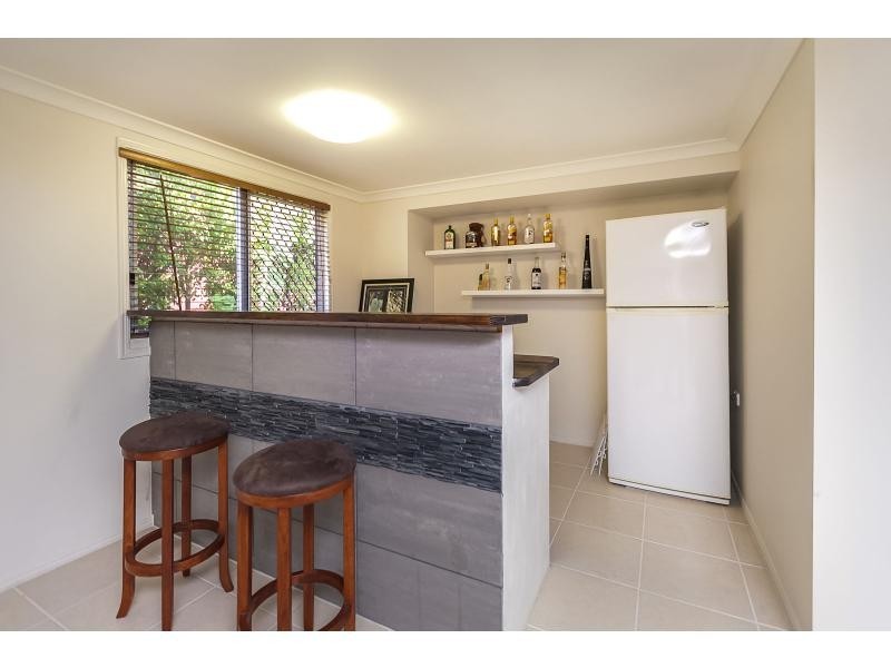 32 Locke Street, Kawana QLD 4701