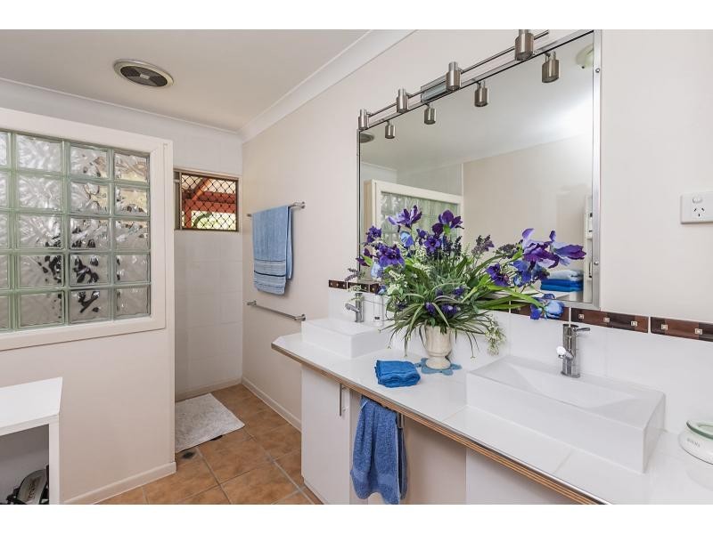 13 Zimitat Street, Gracemere QLD 4702