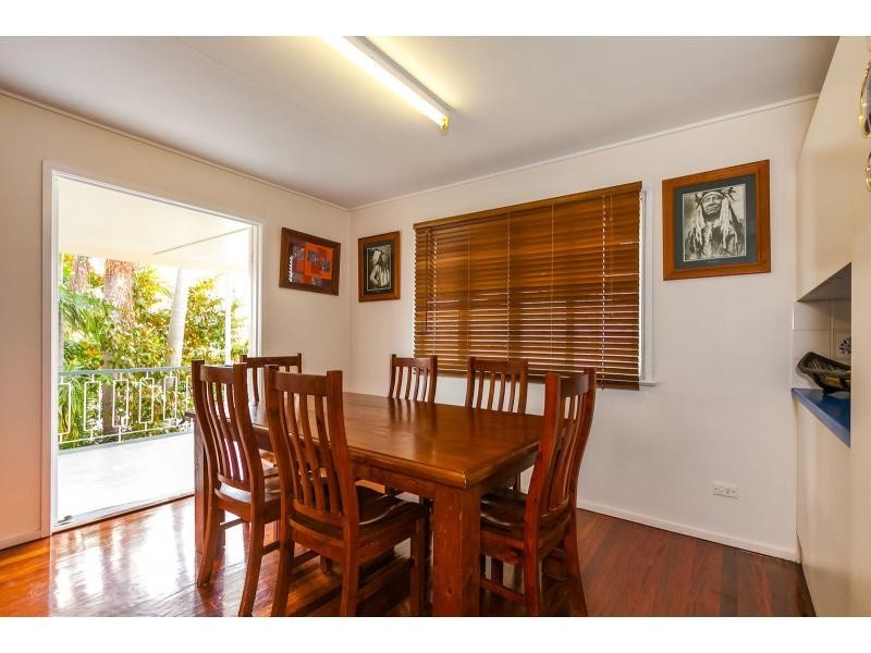 228 Richardson Road, Park Avenue QLD 4701