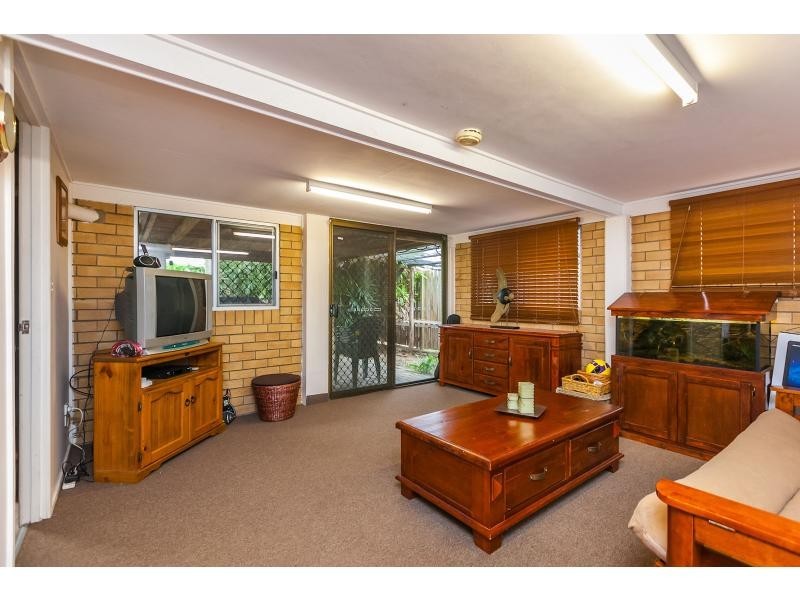 228 Richardson Road, Park Avenue QLD 4701