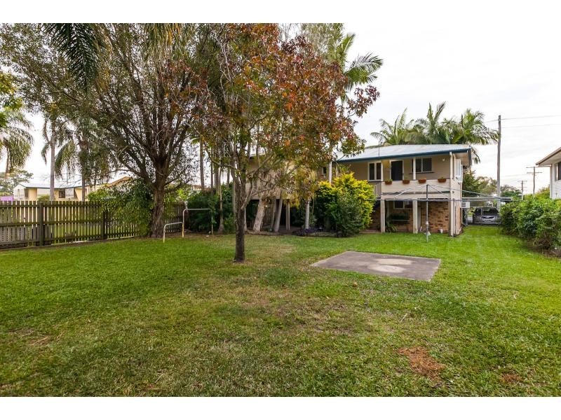 228 Richardson Road, Park Avenue QLD 4701