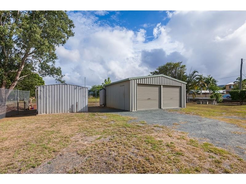 921 Yaamba Road, Parkhurst QLD 4702