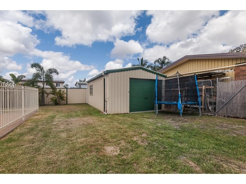 16 Davidson Street, Park Avenue QLD 4701