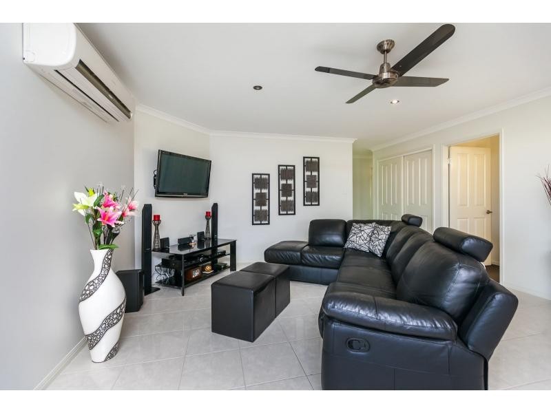 21 Kerrie Meares Crescent, Gracemere QLD 4702