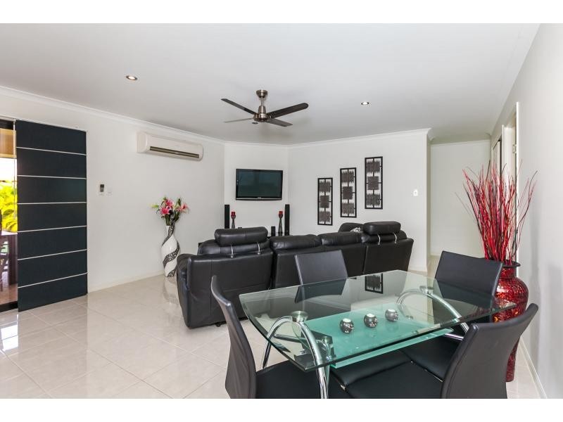 21 Kerrie Meares Crescent, Gracemere QLD 4702