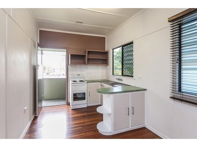 116 Charles Street, Berserker QLD 4701