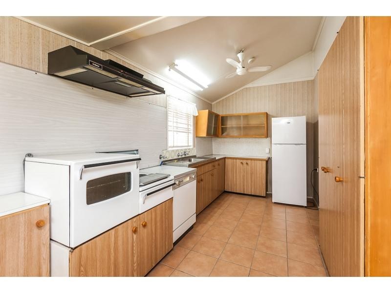 4 Livermore Street, Wandal QLD 4700