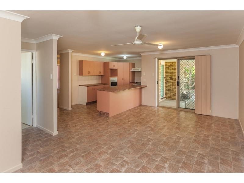 102 McLaughlin Street, Kawana QLD 4701