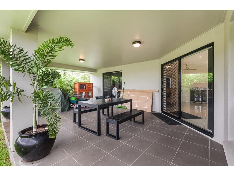 1 John Oxley Drive, Gracemere QLD 4702