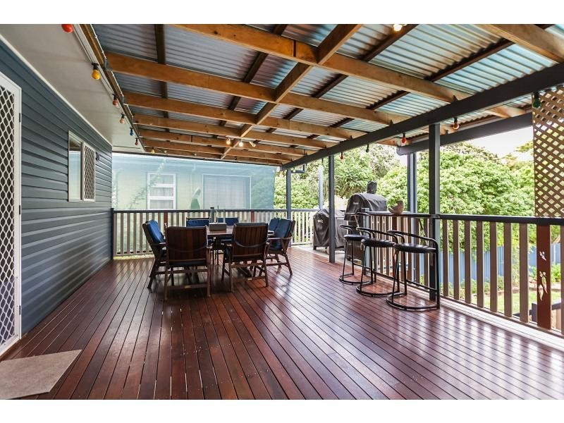 110 Park Street, Park Avenue QLD 4701