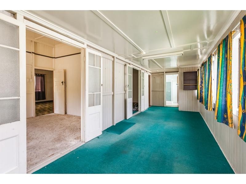 89 Lakes Creek Road, Berserker QLD 4701