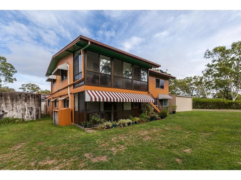 73 Nerimbera School Road, Nerimbera QLD 4701