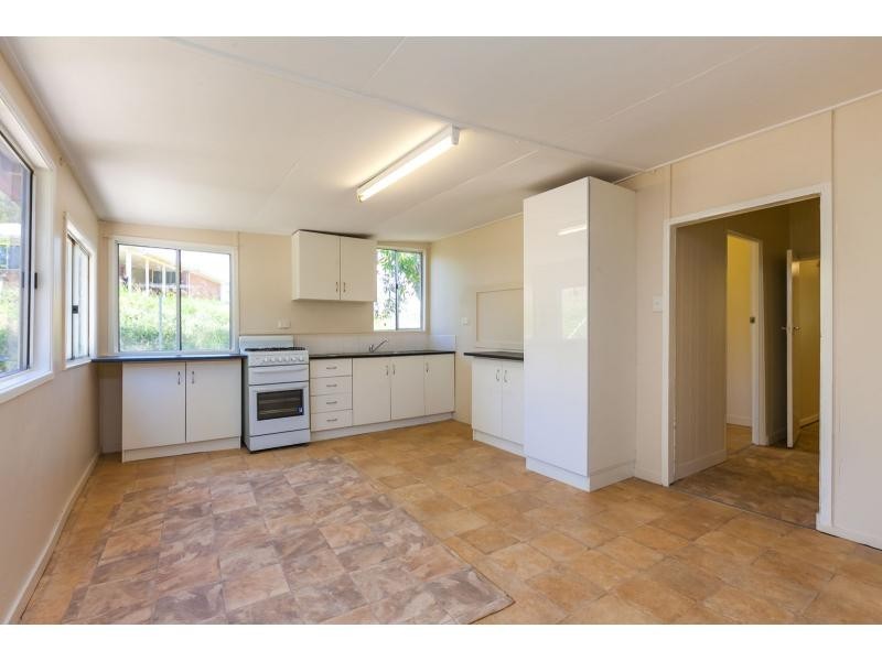 609 Lakes Creek Road, Lakes Creek QLD 4701